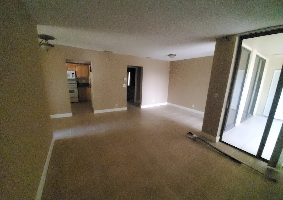 Foto del edificio - 2446 NW 49th Ter
