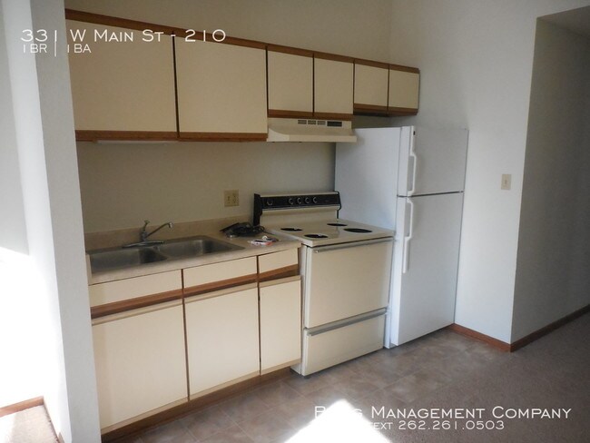 Foto del edificio - 331 W Main St