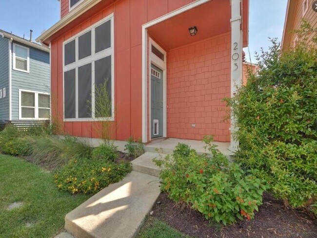 Foto del edificio - 1601 Miriam Ave