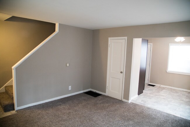 Indy Town Apartments Indianapolis In Apartments Com Indy Town Apartments Indianapolis In Apartments Com