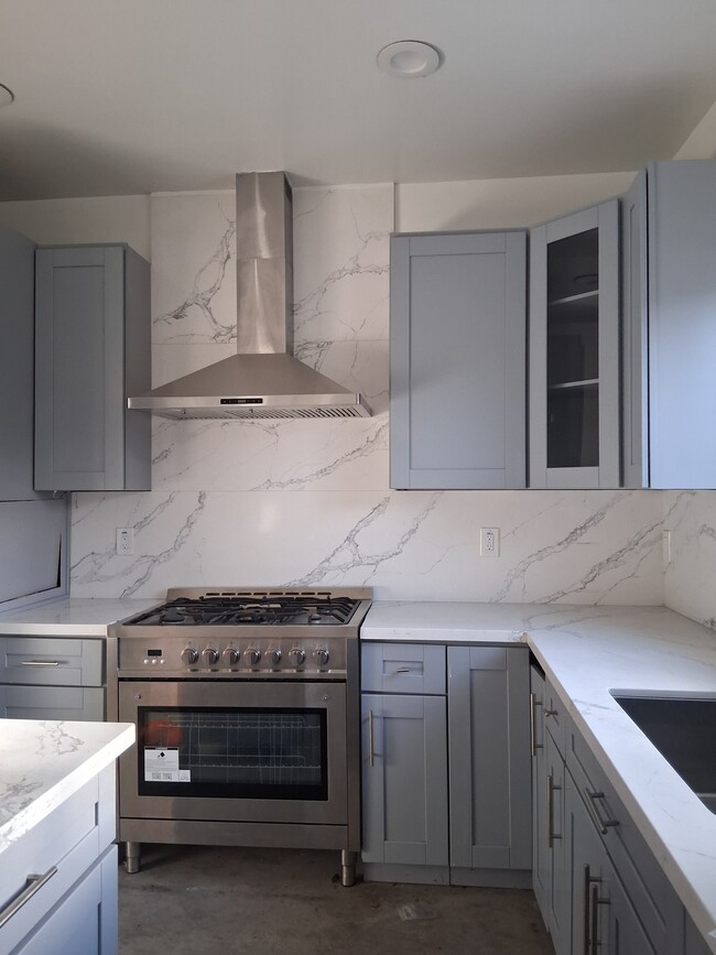 Foto del edificio - 1071 Polk St