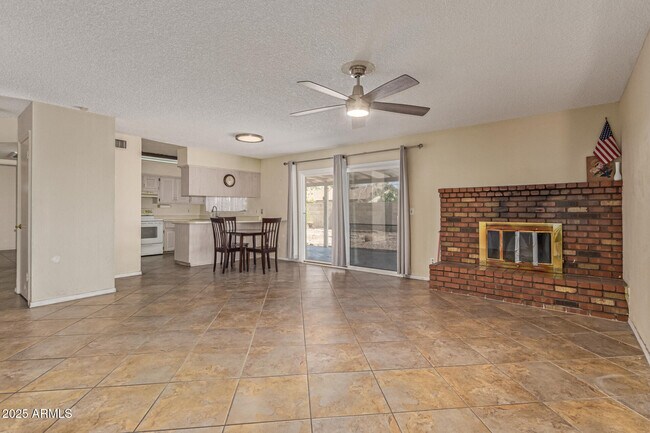 Building Photo - 5322 W Orchid Ln
