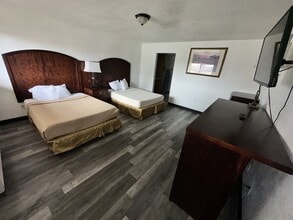 Building Photo - 2530 Bloomfield Hwy