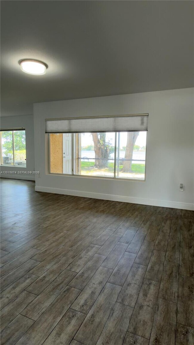 Building Photo - 2445 NW 33rd St