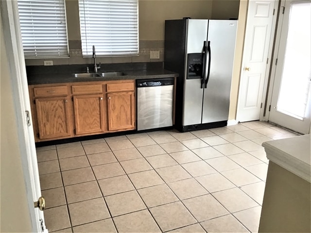 Building Photo - 1006 Greenob Dr