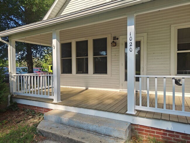 Foto del edificio - Three bedroom home in Midlothian