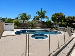 Building Photo - 6132 E Baja Dr