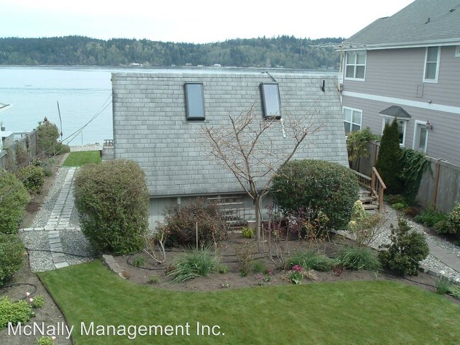 Foto del edificio - 13101 Point Richmond Beach Rd NW