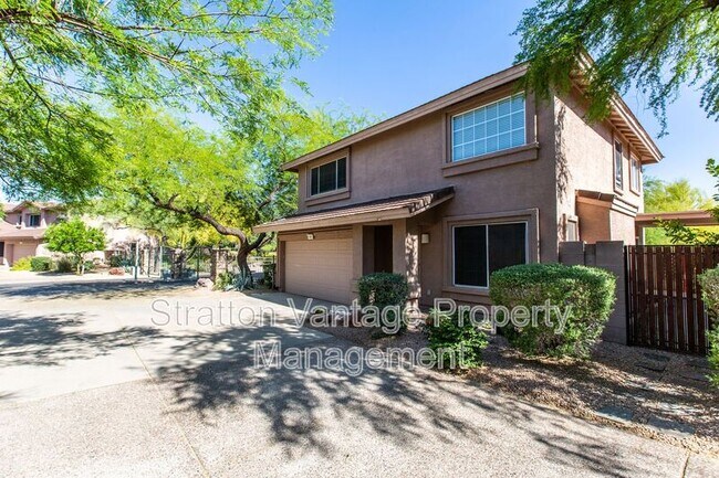 Building Photo - 7650 E Williams Dr