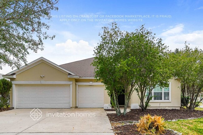 Building Photo - 3209 Wandering Oaks Dr