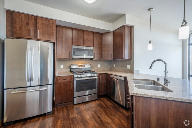 1BR, 1BA - 581SF - Cocina - Venture