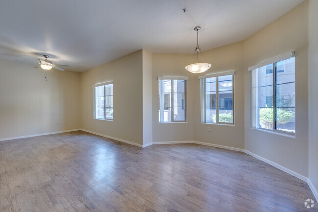 Spacious living in East Tucson - The Place At Creekside