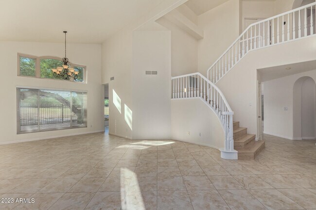 Foto del edificio - 9414 S 51st St