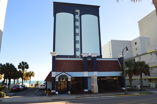 Building Photo - Blue Palmetto