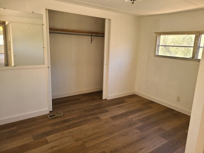 Foto del edificio - Beautiful Studio home