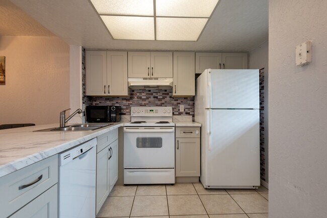 Foto del edificio - 1604 University Ln