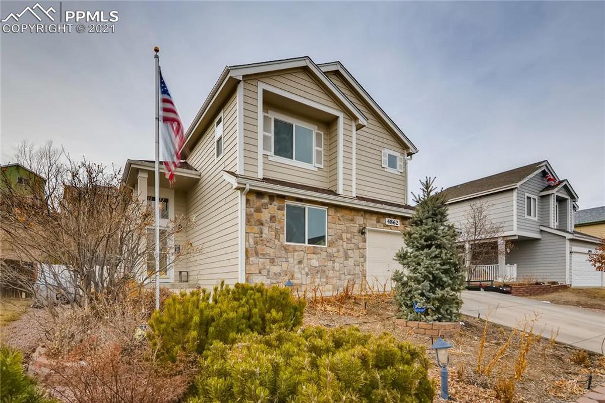 Foto principal - 4862 Sweetgrass Ln