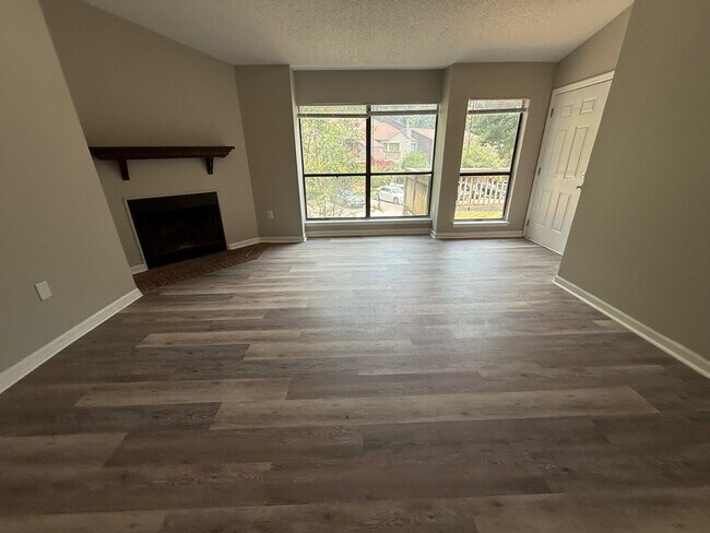 Foto del edificio - 3609-B-28 Juneau Rd