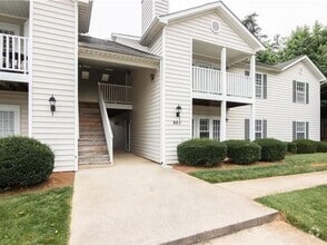 Building Photo - 802 Moultrie Ct