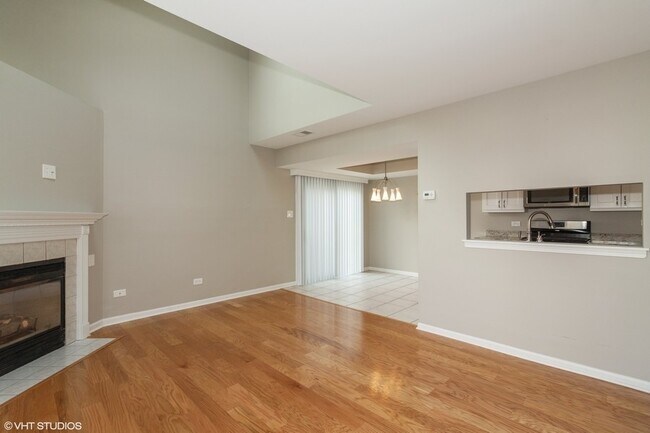 Foto del edificio - 627 Beaver Ct