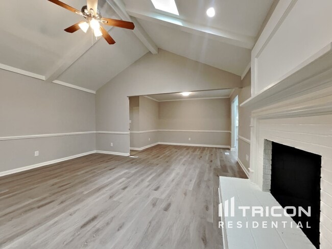Building Photo - 2309 Pastille Ln
