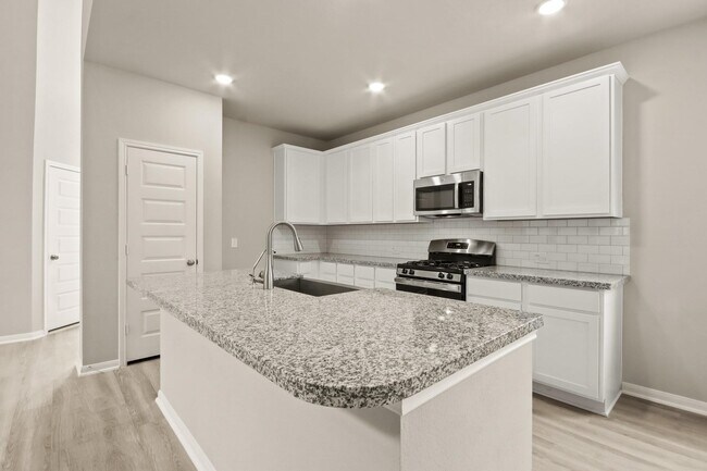 Foto del edificio - 22475 Kinley St