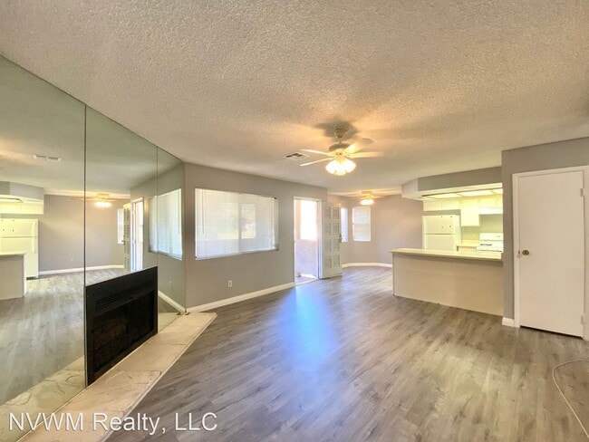 Building Photo - 2 br, 2 bath House - 717 Rock Springs Dr.
