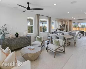 Foto del edificio - 2 br, 2 bath House - 2394 Melrose Lndg