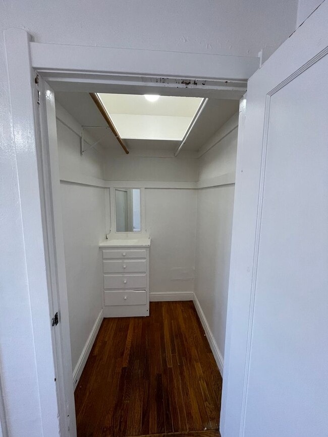 Foto del edificio - Charming Midtown Studio - 24th Street & J ...