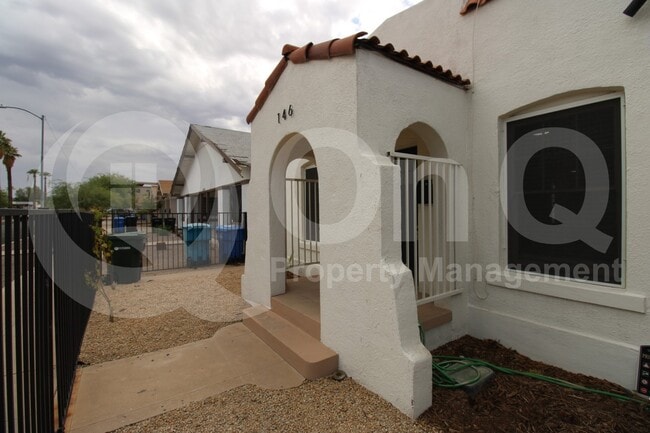 Building Photo - 146 N 10th Ave
