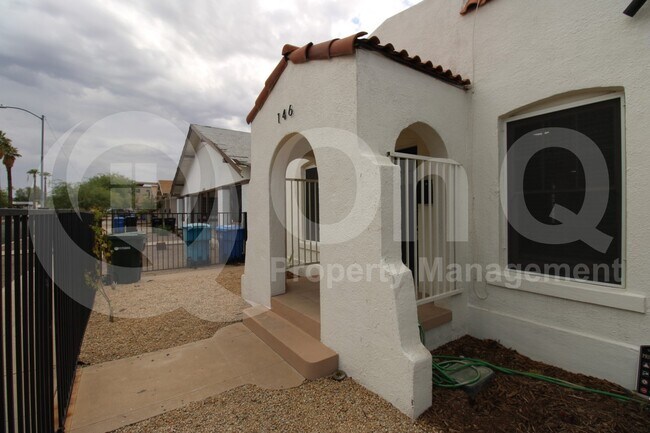 Foto del edificio - 146 N 10th Ave