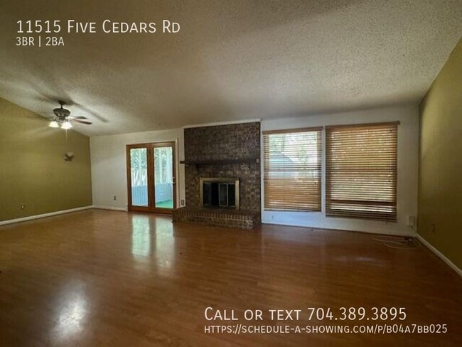 Building Photo - 11515 5 Cedars Rd
