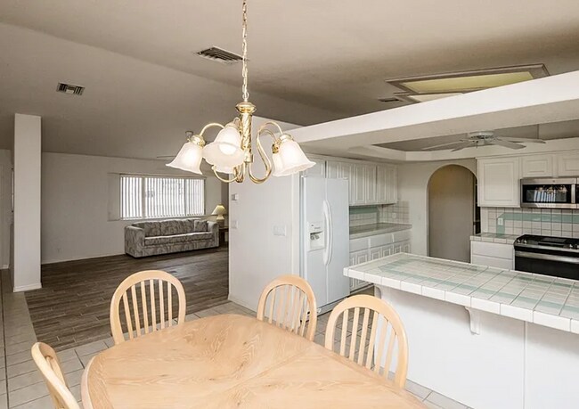 Foto del edificio - South Side 3 Bedroom Home-Rent Now REDUCED