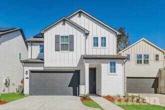 Building Photo - 9835 Willow Creek Commerce Dr