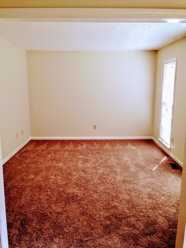 Foto del edificio - 5109 Glore Rd SW