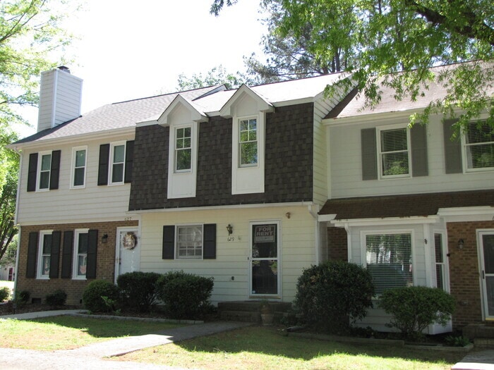 Photo - 629 Middleton Ave., Cary