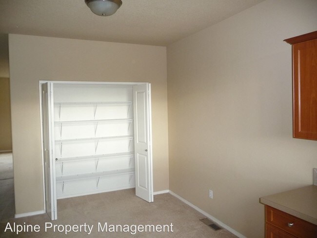 Foto del edificio - 430 SW Garfield Ave