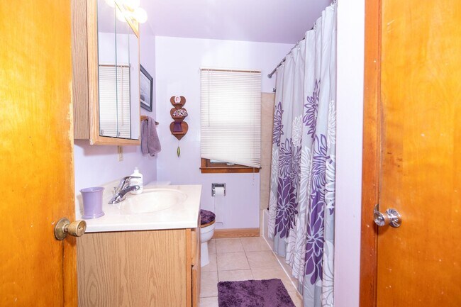 Building Photo - 5771A N 41st St