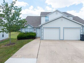 Building Photo - 3517-3519-3519 La Mesa Dr