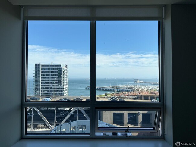 Foto del edificio - 400 Beale St