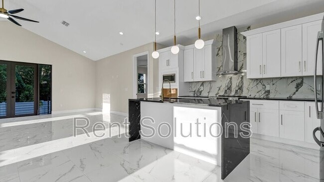 Foto del edificio - 2839 60th Ave N