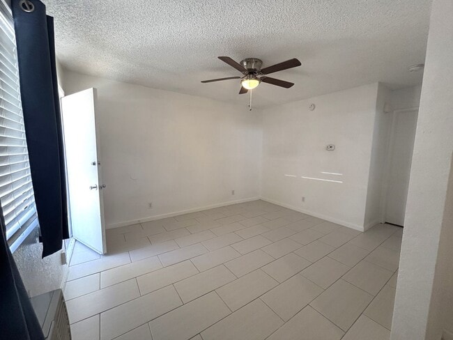 Building Photo - 15878 Edwin St