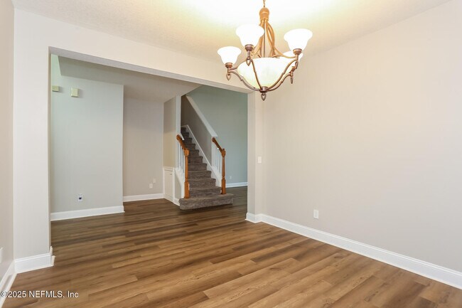 Foto del edificio - 3675 Blue Wing Ct