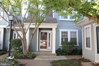 Building Photo - 3030 Ohara Pl