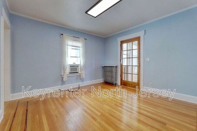 Building Photo - 10 Comfort Pl