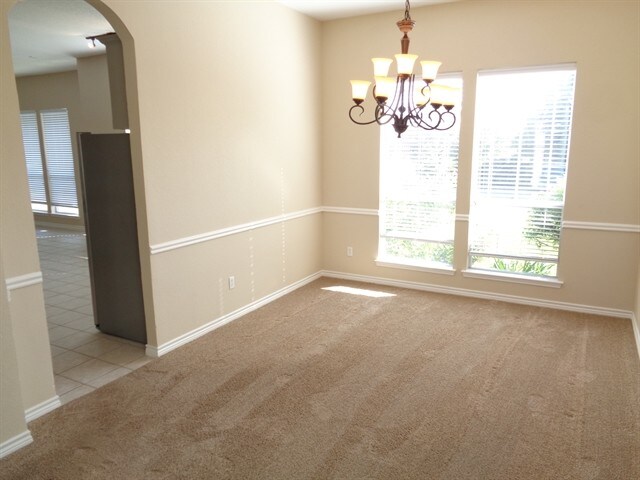 Foto del edificio - 2902 Saratoga Dr