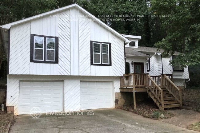 Building Photo - 3381 Chastain Crossing NE