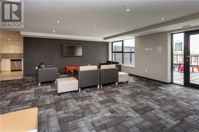 Building Photo - 1291 Gordon St