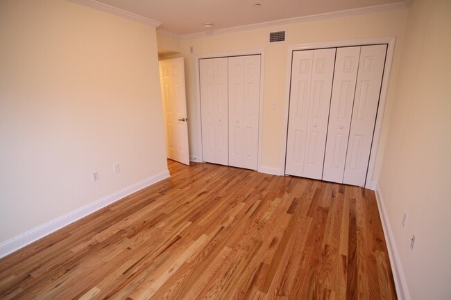 Building Photo - 51 Langdon St