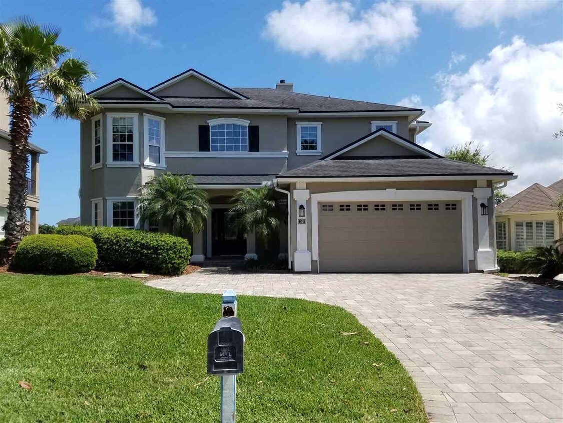 Foto principal - 1201 Turtle Hill Cir